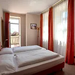 Готель Hotel Cavallino S'Roessl