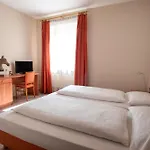 Готель Hotel Cavallino S'Roessl