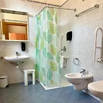 Hotel Cavallino S'Roessl