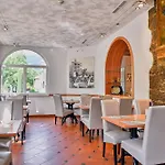 Hotel Cavallino S'Roessl