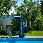 Hotell Cavallino S'roessl 3*