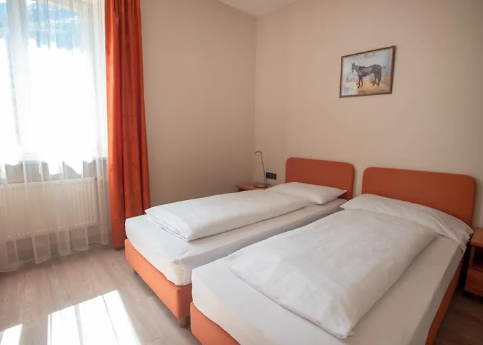 Cavallino S'roessl Merano