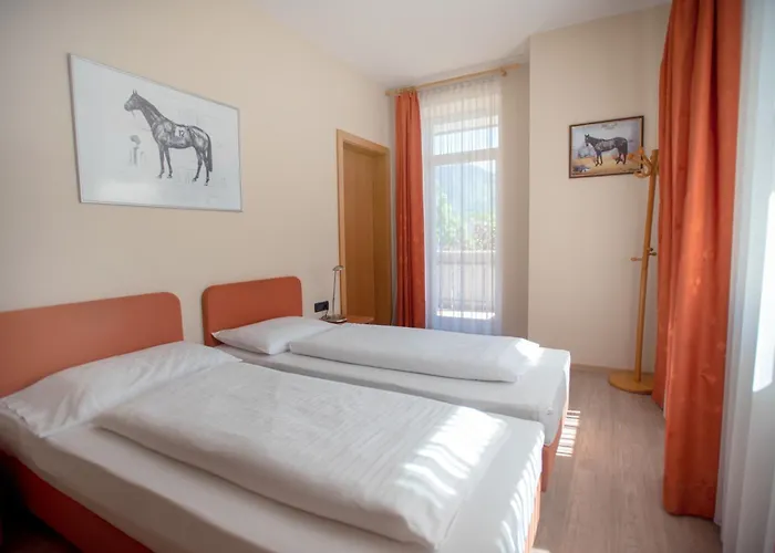 Cavallino S'roessl 3* Μεράνο