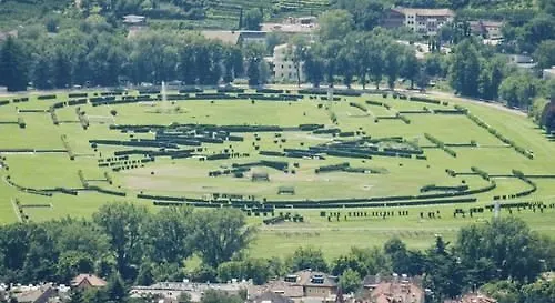 Hotel Cavallino S'roessl